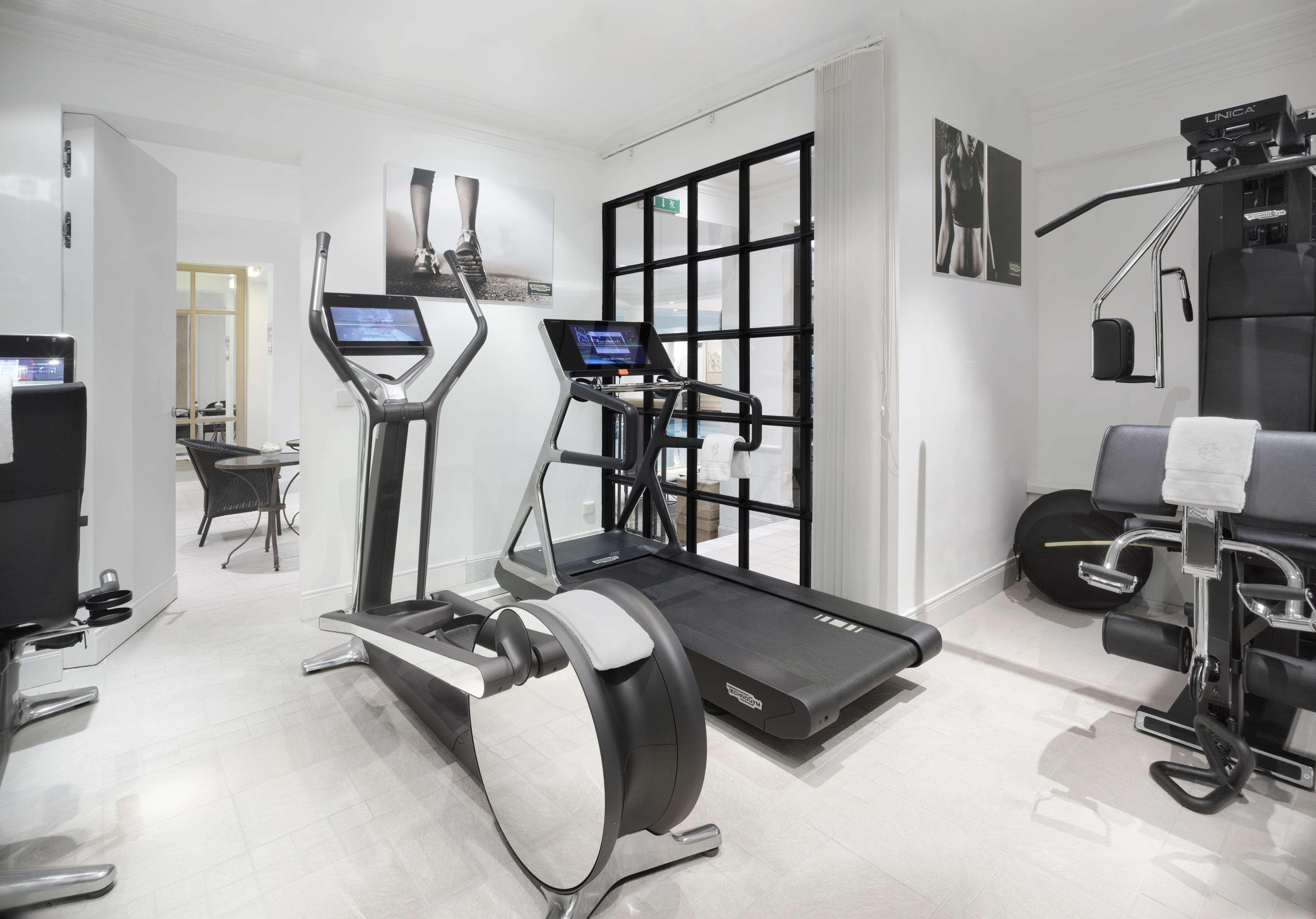 Schlosshotel 柏林 外观 照片 A private gym