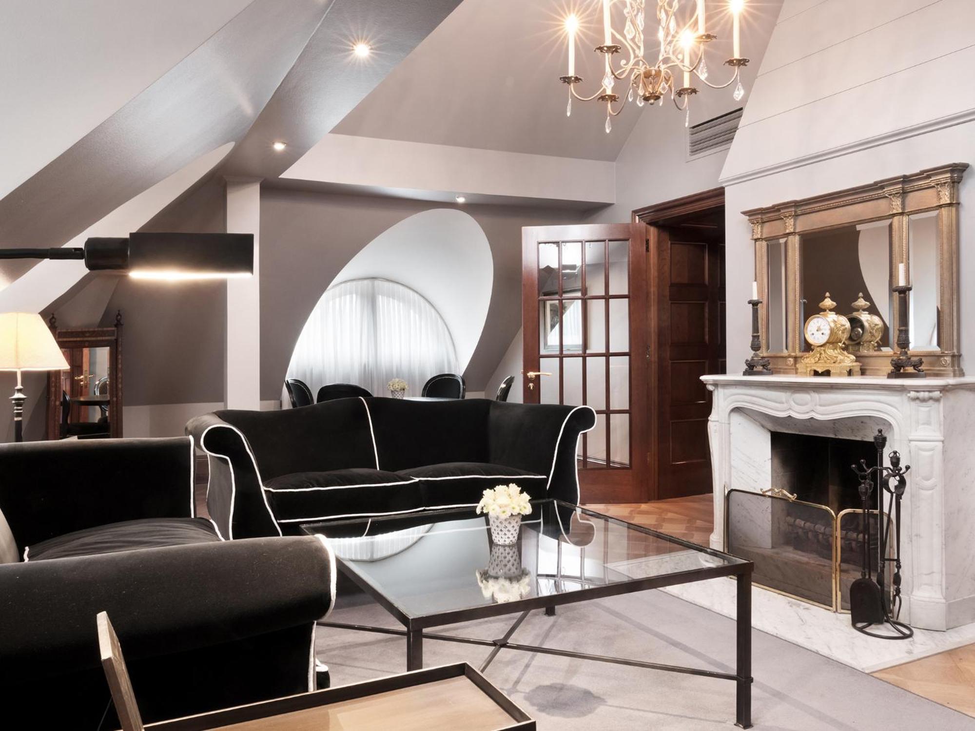 Schlosshotel 柏林 客房 照片 The interior of the hotel